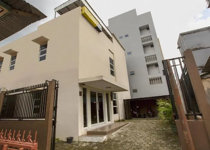 SPOT ON 2246 Kost 97 Syariah Hotel Palembang